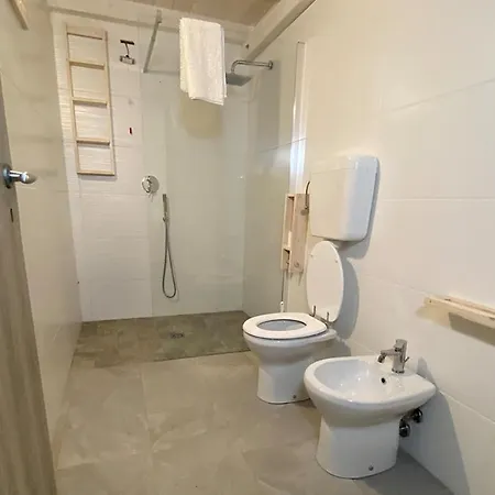 I Tre Schen Отель Калазетта